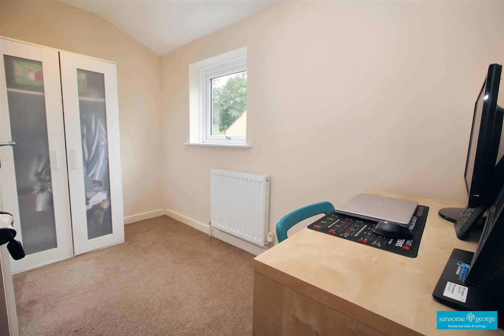 Skerritt Way, Purley On Thames, Reading